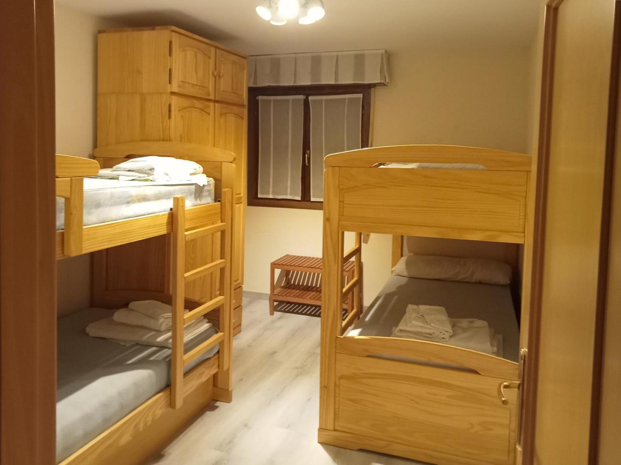 Apartamentos Biescas 3000 מראה חיצוני תמונה
