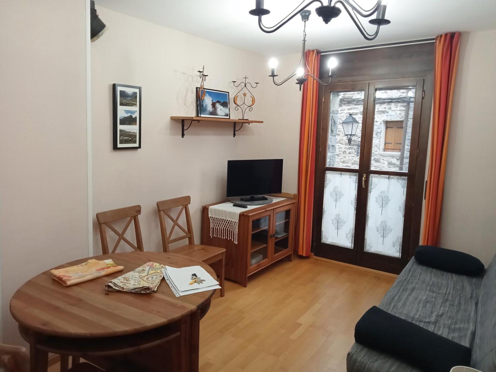 Apartamentos Biescas 3000 מראה חיצוני תמונה