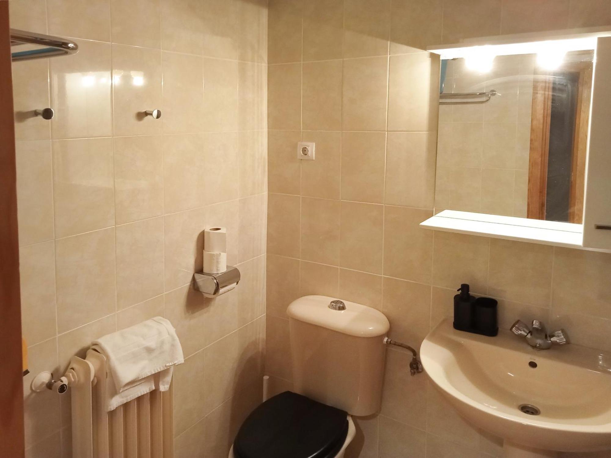Apartamentos Biescas 3000 מראה חיצוני תמונה