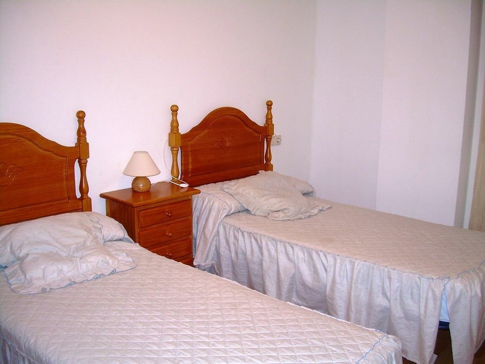 Apartamentos Biescas 3000 מראה חיצוני תמונה